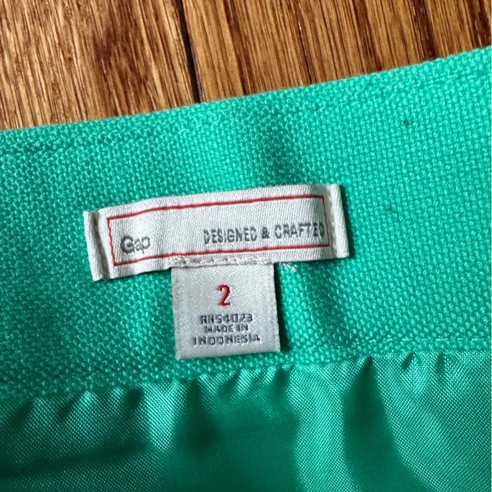 GAP Kelly‎ Green Mini Skirt